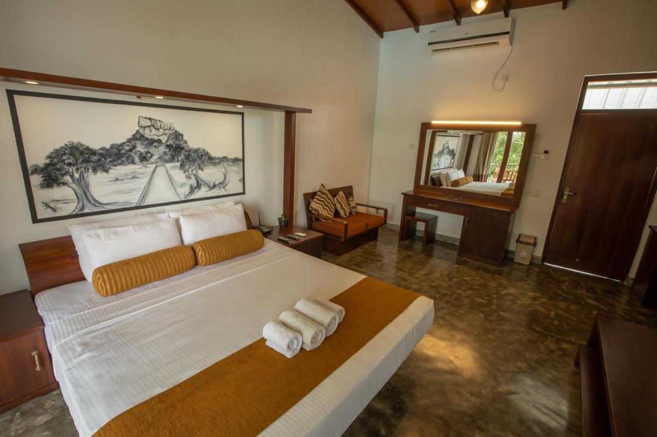 Sigiriya Wewa Addara Hotel - Hotel By The Lake Eksteriør bilde